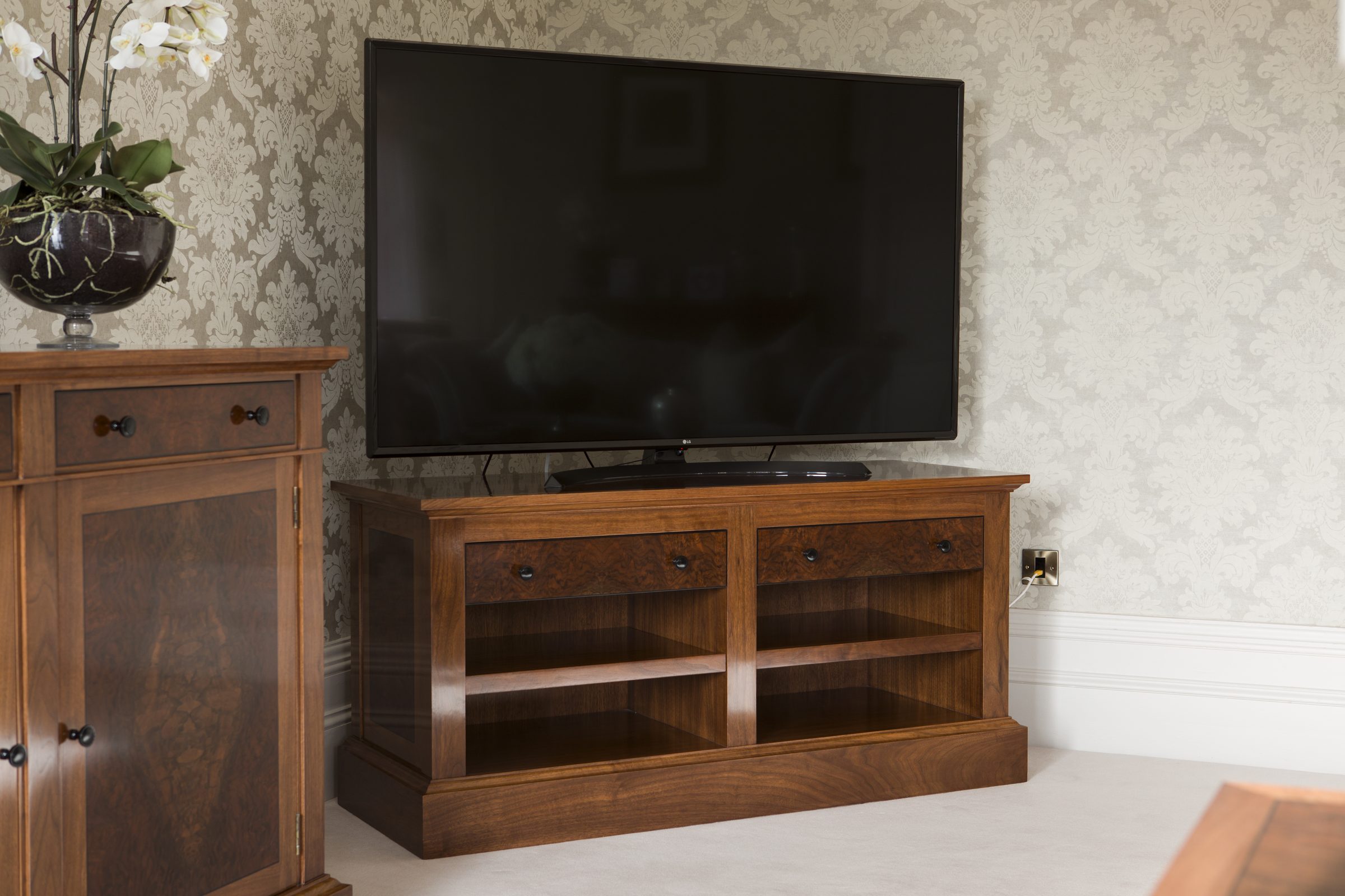 Bespoke Design 30
